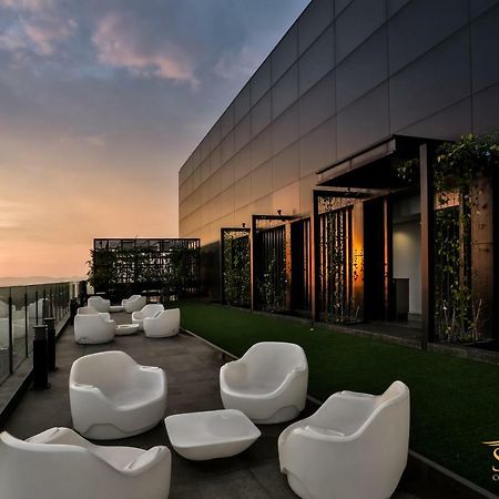 Anggun By Kl Suites Kuala Lumpur Exterior foto